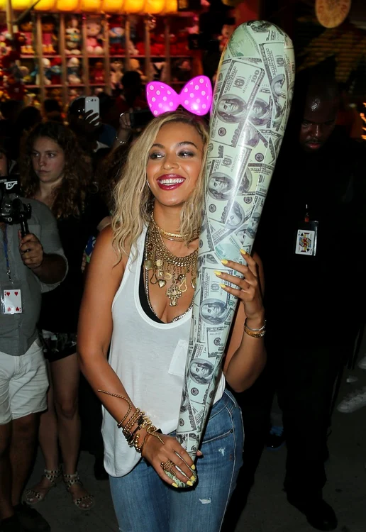 beyonce spl602296 001 jpeg