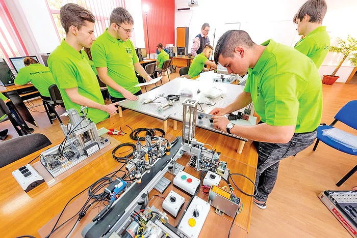 Pregătirea practică, o componentă de bază a studiului