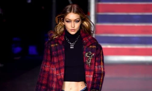 gigi hadid 1518453861 jpeg