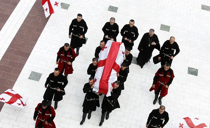 Înmormântarea fostului lider georgian a avut loc la Catedrala Sfintei Treimi FOTO: Reuters