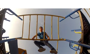 Realizator de film documentar, la 16 ani jpeg