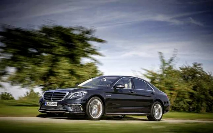 Mercedes-Benz S65 AMG, cea mai sportivă Clasa S