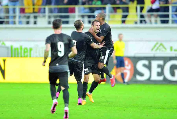 
    Astra a obţinut o victorie preţioasă cu AZ Alkmaar  