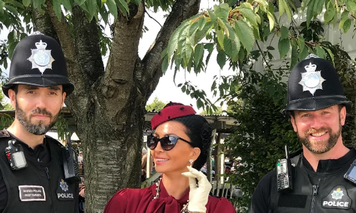 mihaela radulescu 1 png