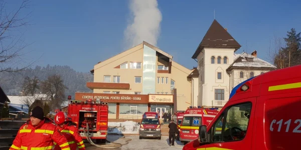 incendiu azil de batrani Vama