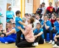 Antoanela Oltean alături de sportivii săi. Foto SportsNet