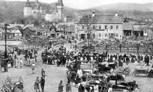 Iată cum arăta Castelul Corvinilor în secolul trecut jpeg