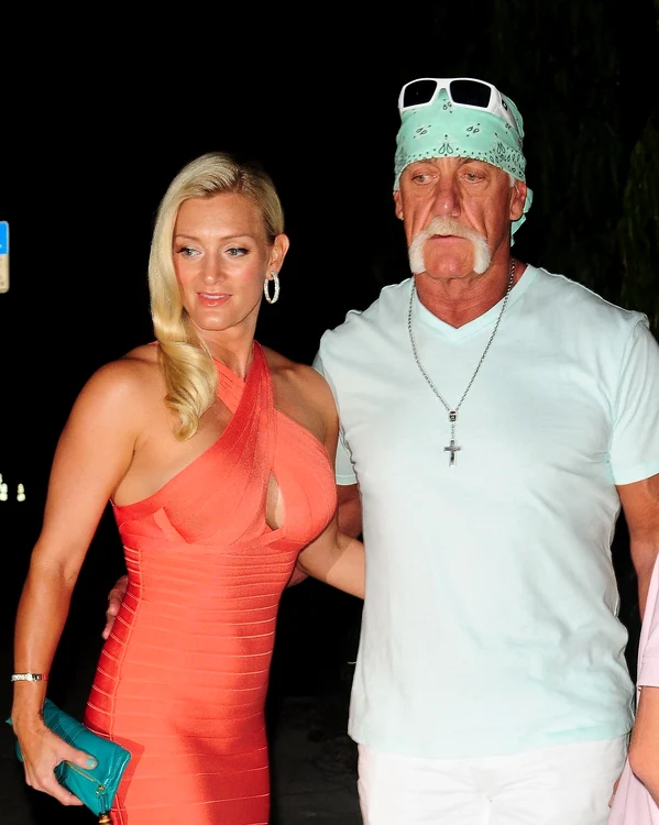Hulk Hogan si actuala sotie