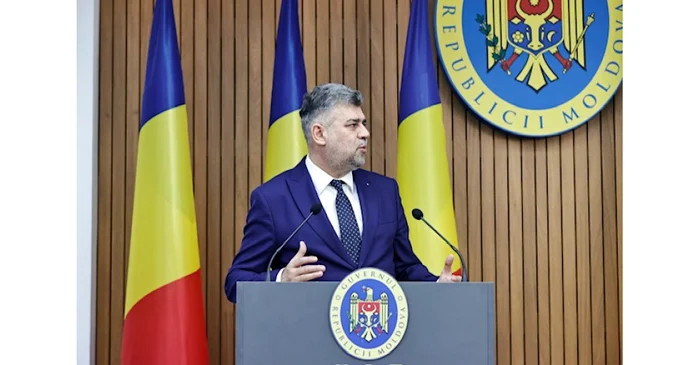 Marcel Ciolacu se uită în spate, pentru a afla cine îl va însoți în manșa decisivă  FOTO Adevărul