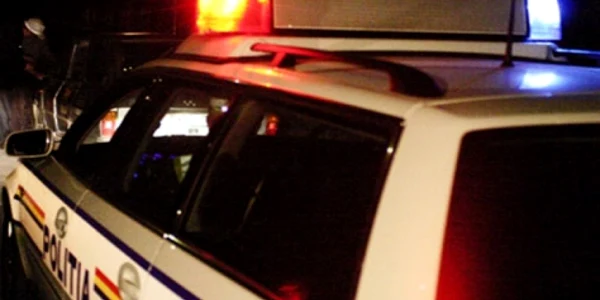 Poliţiştii a trebuit să pornească o cursă pentru a-l opri pe puştiul teribilist	