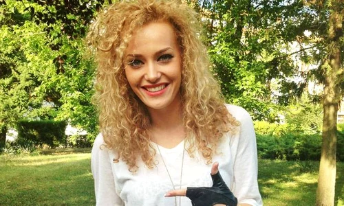 alexia talavutis jpeg