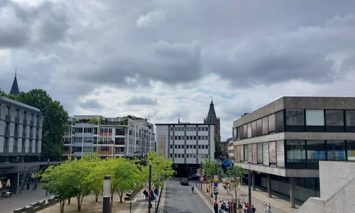 Vedere către centrul orașului jpg