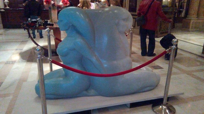 "Echilibru", singura sculptură semnată Sabin Bălaşa