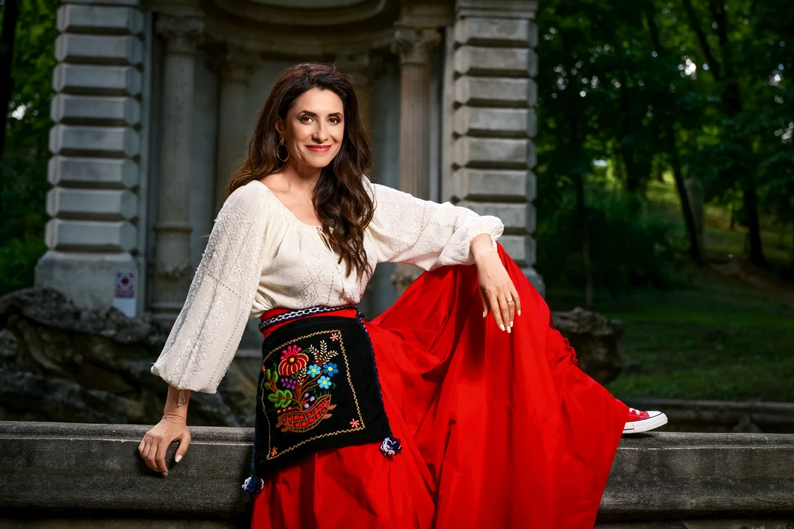 Iuliana Tudor Sorin Stana, OK Magazine (2) jpg