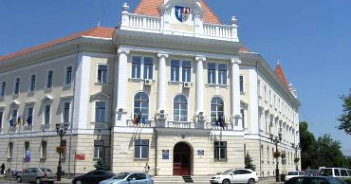 Alba Iulia: Consilierul judeţean Vasile Crişan, numit subprefect