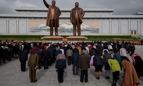 Timp de 11 zile, în Coreea de Nord nu se râde și nu se consumă alcool jpeg