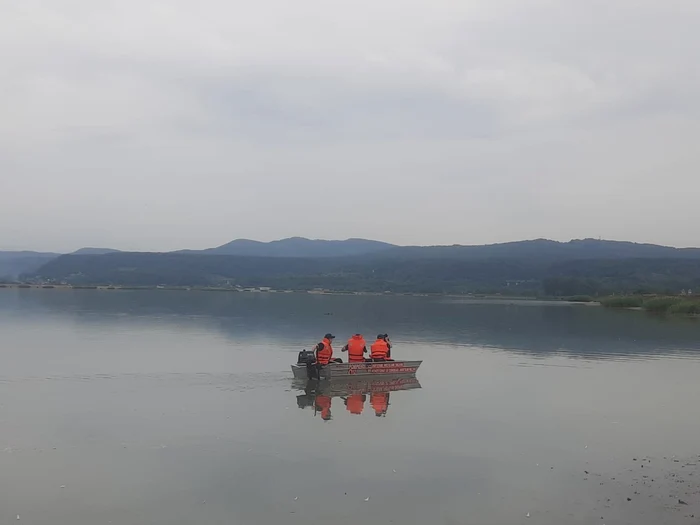 Persoana este căutată de pompieri FOTO Arhivă