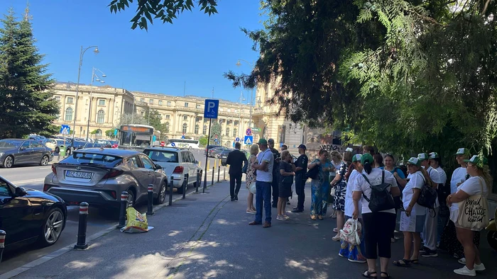 Angajații DGASPC din Sectorul 1 protestează/FOTO: BNS