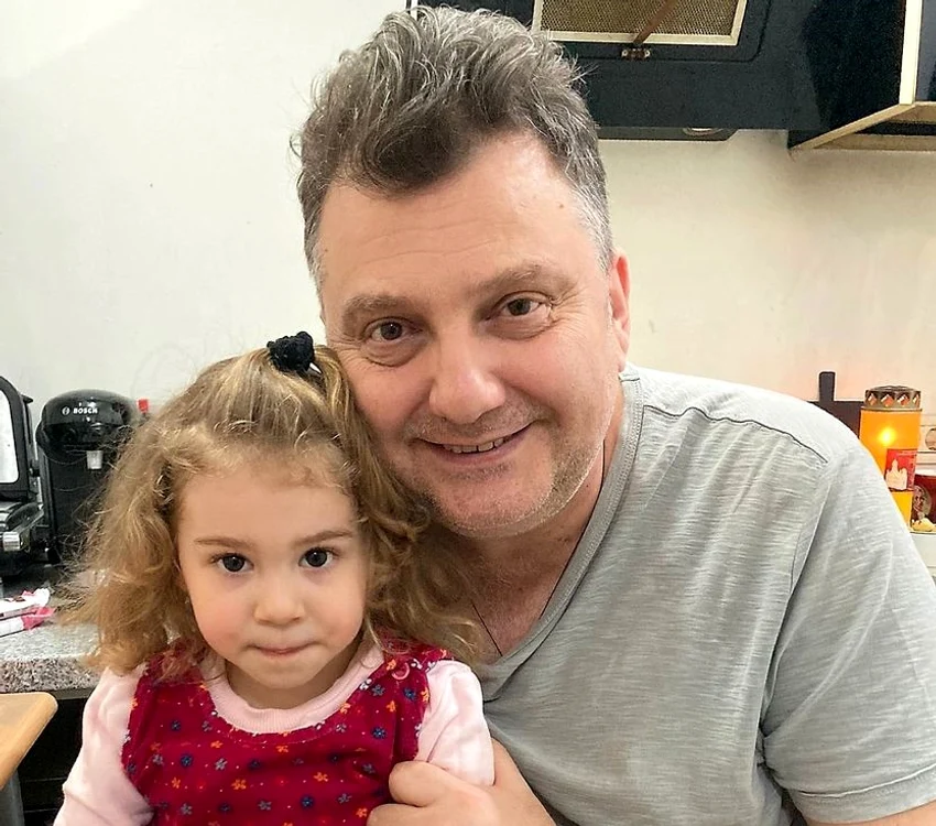 Mihai Alexandru, împreună cu Veronica, nepoata lui