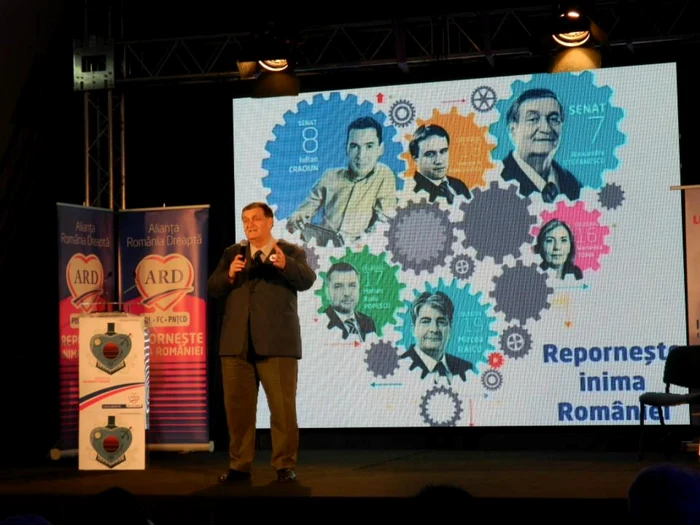 Întâlnire cu simpatizanţii la Sala Polivalentă