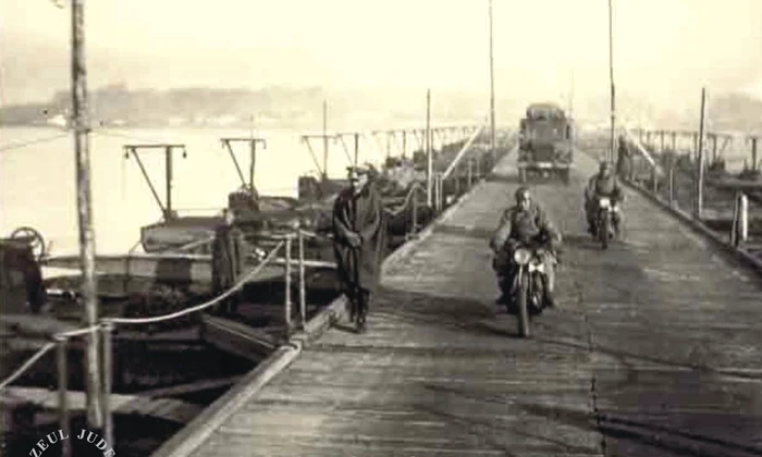 Cum arăta podul peste Dunăre construit de Wehrmacht pentru operațiunea Marița jpeg
