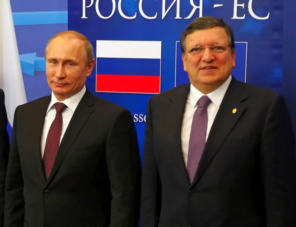 
    Vladimir Putin şi Jose Manuel Barroso, la o întâlnire din ianuarie 2014Arhiva Click!  
