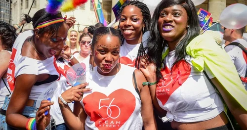 Parada Gay Pride Londra FOTO EPA/Pete Maclaine