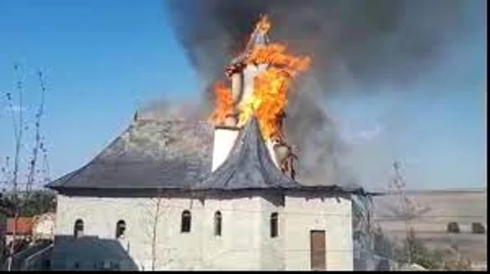 Incendiu la mănăstirea Sf. Filip - captură foto