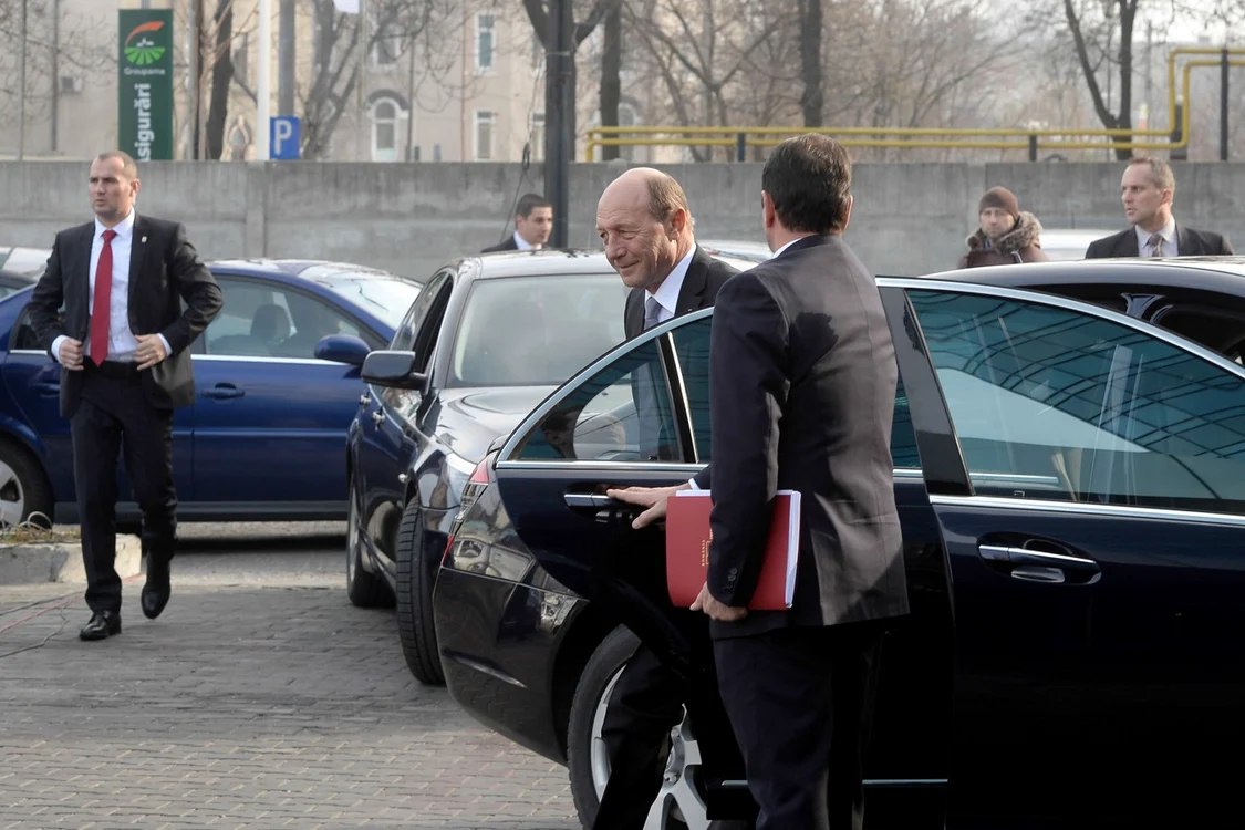 Traian Basescu soseste la sediul Consiliului Superior al Magistraturii FOTO Mediafax