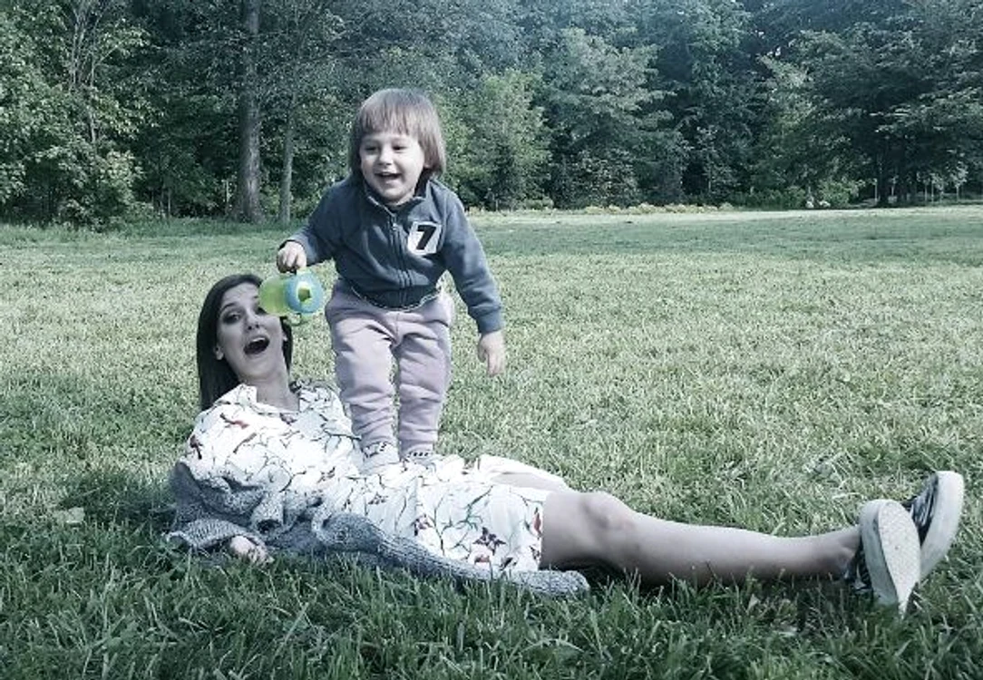 
    Vlad și Dana sunt mai tot timpul împreunăFoto: arhivă personală  