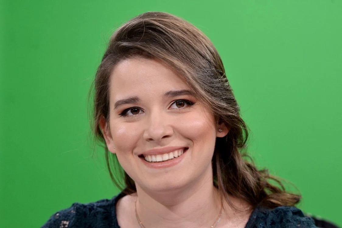 Kira Hagi a revenit în România