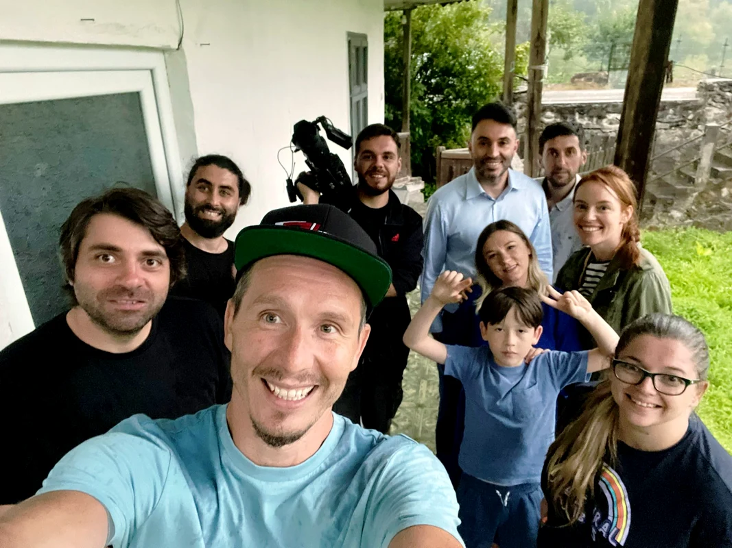 Imagini din timpul filmărilor de la Voineasa Vâlcea pentru pelicula Fântâna Foto Descoperă Voineasa Facebook