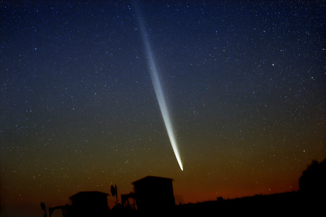 cometa secolului   Foto x Michael Jager 2 jfif