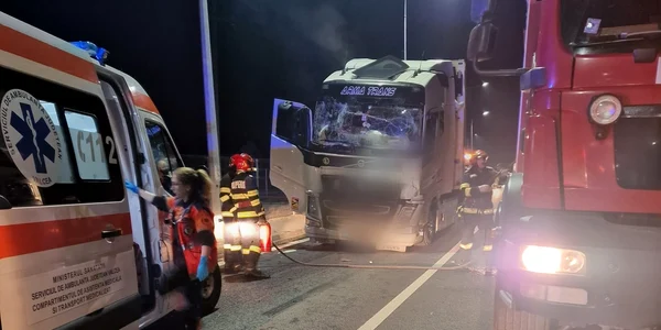 Coliziune între două TIRuri pe șoseaua de centură a municipiului Râmnicu Vâlcea DN7 Foto IPJ Vâlcea 1