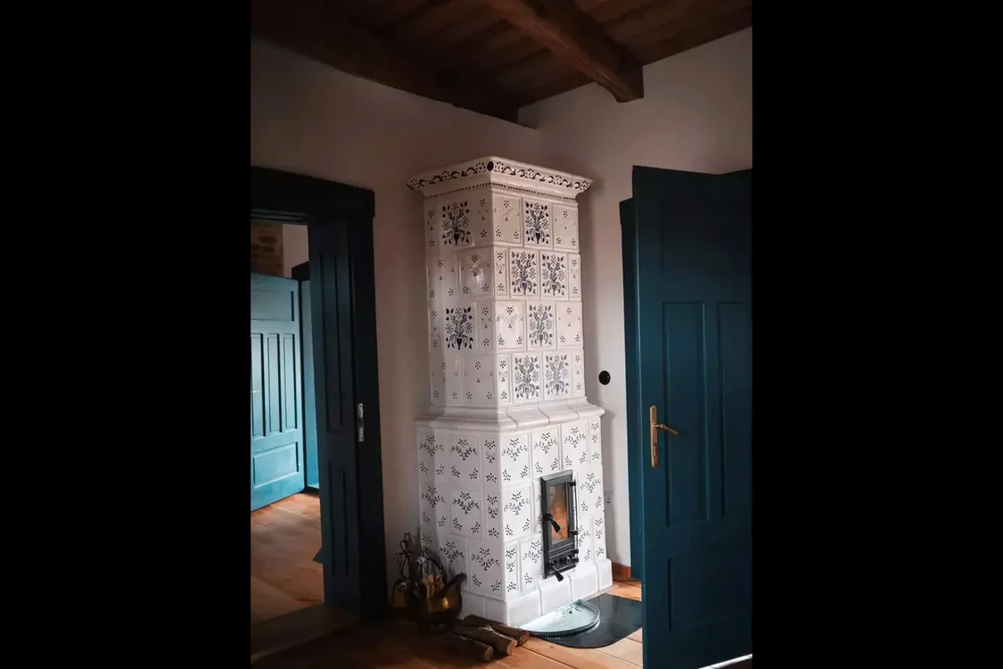 Interiorul casei din Viscri.