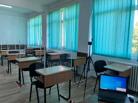 Săli de clasă la Colegiul Naţional Constantin Brătescu Constanta