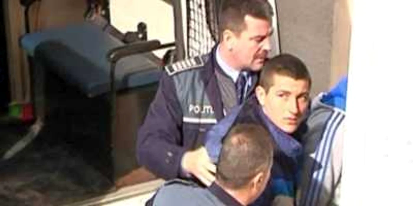 Mihai Vasile este dus la instanţă cu propunere de arestare preventivă Foto: Adevărul