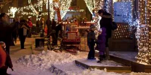 Piatra Neamţ, luminat de sărbătoare în ajun de Moş Nicolae