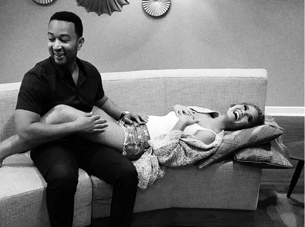 
    John Legend (36 de ani) și Chrissy Teigen (29 de ani) au anunțat că vor avea un copilfoto: Arhiva Personală  