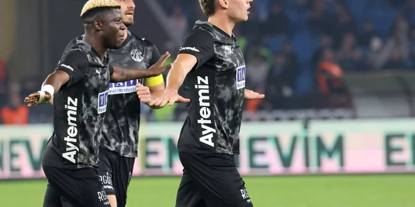 Ianis Hagi Foto Instagram jpg