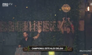 alex delea survivor1 png