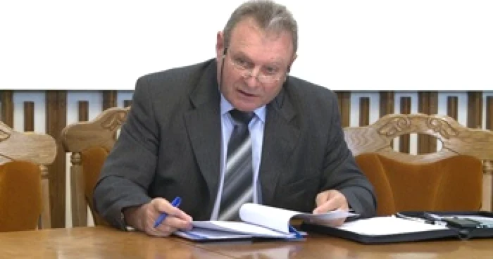 Vasile Ţăran a fost singurul candidat care a trecut de proba dosarului la concursul organizat de Primăria municipiului Satu Mare, pentru ocuparea postului de manager la Teatrul de Nord FOTO informatia-zilei.ro