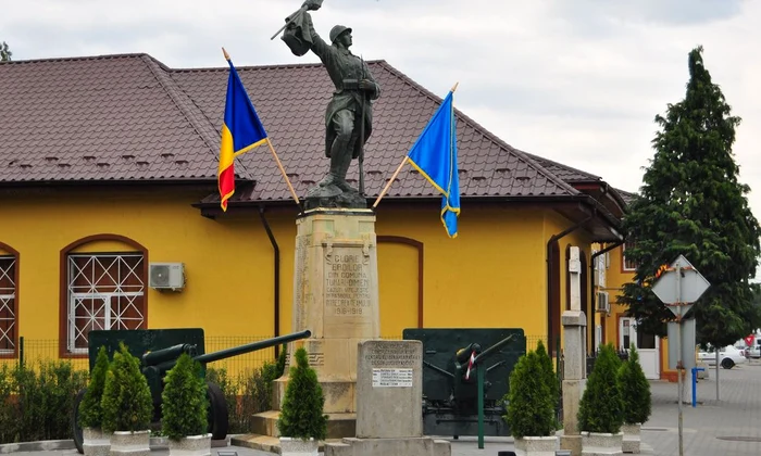 «Monumentele Marelui Război»: Monumentul Eroilor din localitatea Tunari, Ilfov / FOTO jpeg