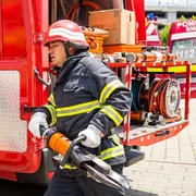 Descarcerare FOTO IGSU MAI jpg