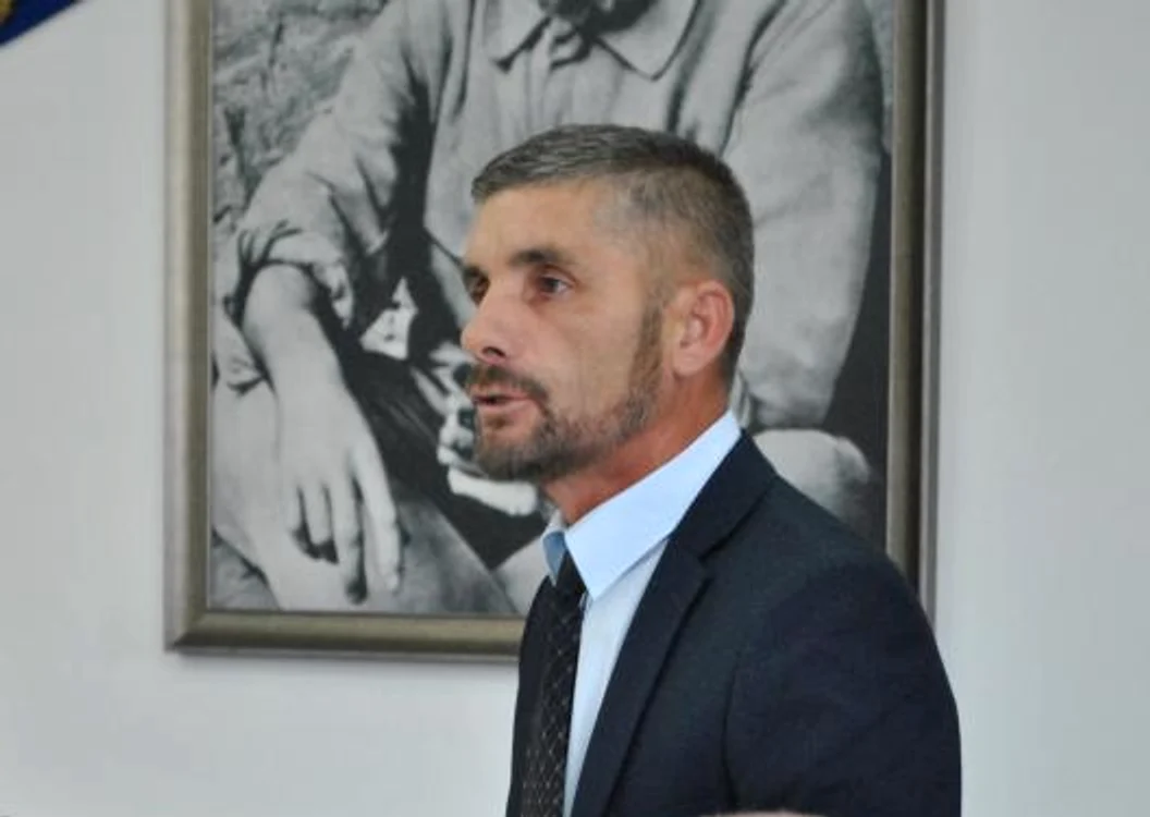 Constantin Răduțoiu și-a pierdut funcția de secretar general al Primăriei Târgu Jiu Foto: Arhivă