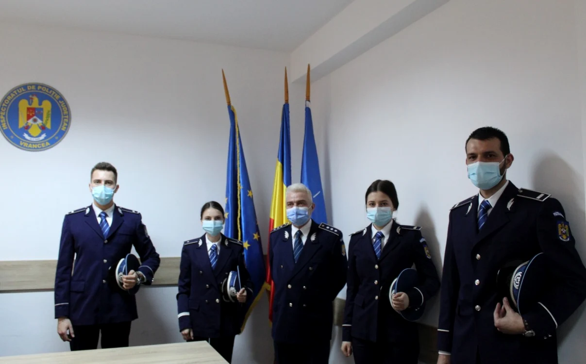 Noii angajaţi au depus jurământul FOTO: IPJ