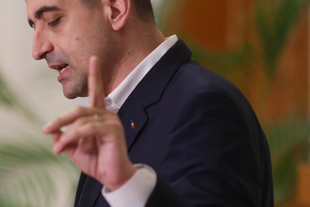 PSD și AUR merg până la capăt? Cât de posibil e scenariul unei alianțe de guvernare. Politolog: „Transformă AUR în principalul partid”