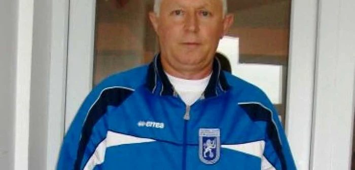 Craiova: Portret / Dandu Ustabacieff, de 28 de ani în slujba fotbalului juvenil