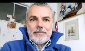 1 dr mihai craiu fondatorul spitalului virtual pentru copii fiul m jpg jpeg