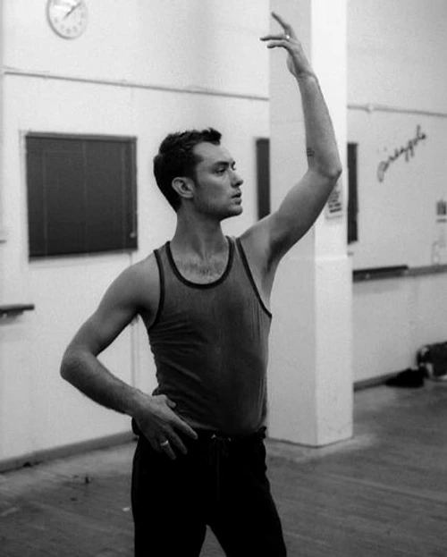1 jude law workout jpg jpeg